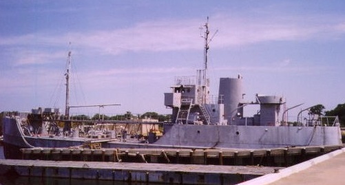Navy YO tanker