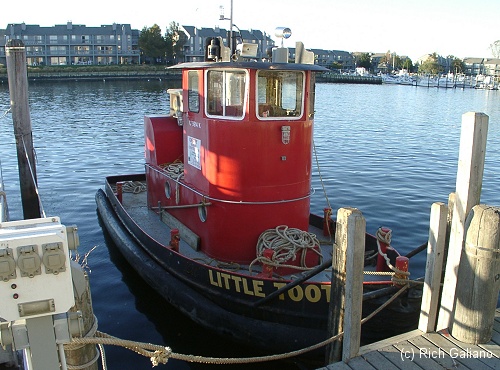 tugboat Lil Toot